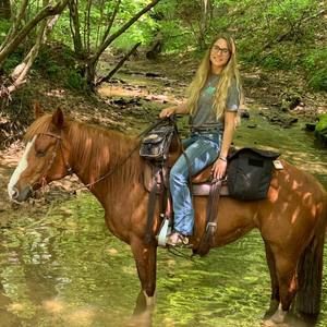 Meet your Posher, Becky